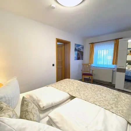 Suederhaus Hiddensee App 5 *